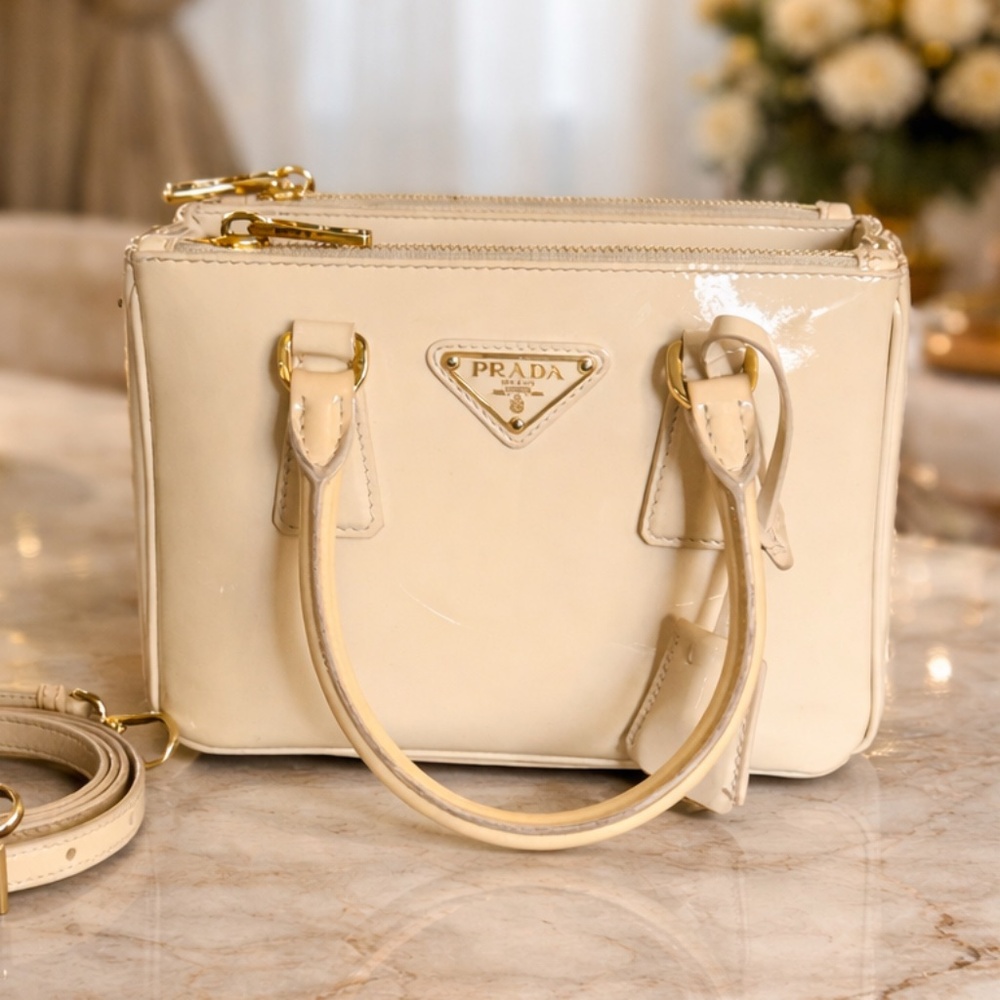 2021 Cream Prada Leather Bag - Picture 1 of 5